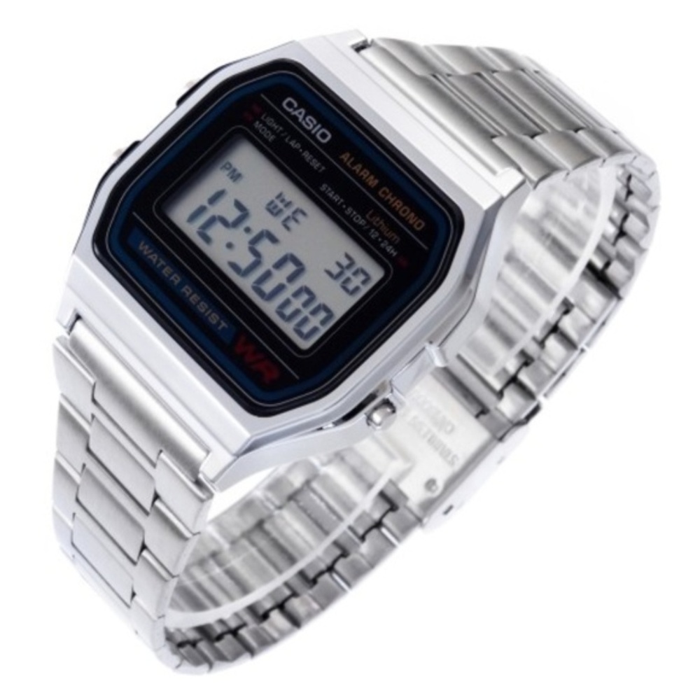 Casio Vintage Digital Watch Alarm Stopwatch Light - Picture 2 of 5